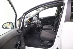 Хэтчбек Opel Corsa 2011 года, 685000 рублей, Брянск