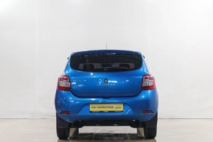 Хетчбэк Renault Sandero 2015 года, 849000 рублей, Новокузнецк