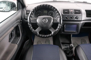 Хетчбэк Skoda Fabia 2013 года, 649000 рублей, Красноярск