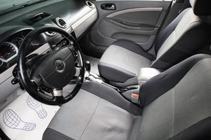 Хетчбэк Chevrolet Lacetti 2010 года, 459000 рублей, Сургут