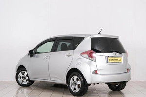 Хетчбэк Toyota Ractis 2015 года, 849000 рублей, Красноярск
