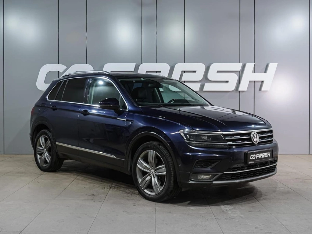Внедорожник Volkswagen Tiguan 2017 года, 2449000 рублей, Воронеж
