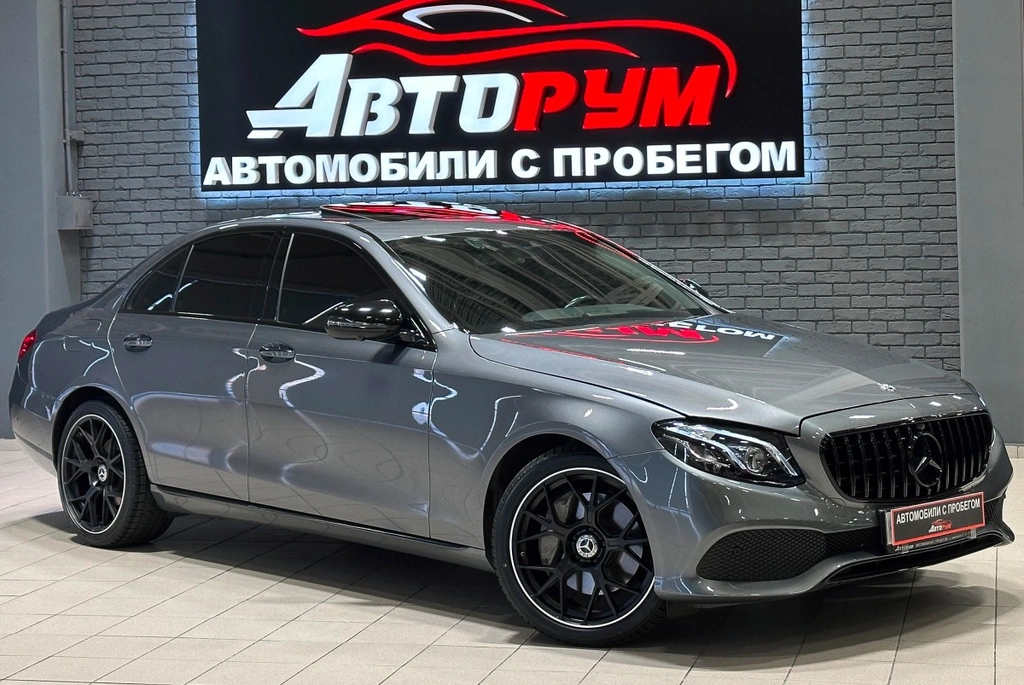 Седан Mercedes-benz E-класс 2019 года, 3950000 рублей, Красноярск