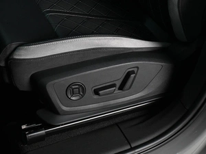 Внедорожник Audi Q3 2025 года, 4999000 рублей, Ростов-на-Дону