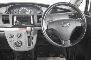 Минивэн Daihatsu Move 2009 года, 489000 рублей, Кемерово