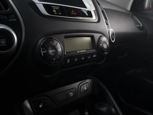 Внедорожник Hyundai ix35 2012 года, 1160000 рублей, Омск