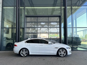 Седан Jaguar XE 2019 года, 2730000 рублей, Уфа