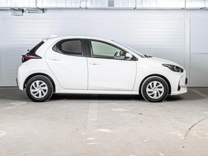 Хетчбэк Toyota Yaris 2020 года, 1325000 рублей, Ставрополь