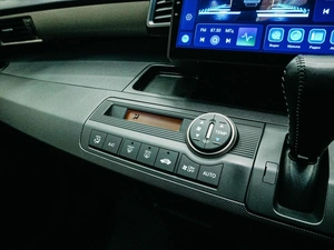Минивэн Honda Freed 2012 года, 1049000 рублей, Красноярск