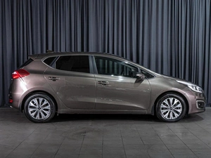 Хетчбэк Kia Ceed 2018 года, 1495000 рублей, Волгоград