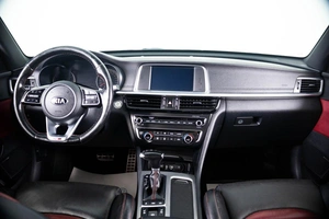Седан Kia Optima 2018 года, 1959000 рублей, Пермь