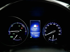 Внедорожник Toyota C-HR 2017 года, 1900000 рублей, Красноярск