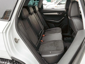 Внедорожник Skoda Karoq 2020 года, 1920000 рублей, Краснодар