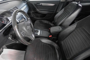 Седан Volkswagen Passat 2013 года, 999000 рублей, Кемерово