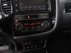 Внедорожник Mitsubishi Outlander 2018 года, 2650000 рублей, Минеральные Воды