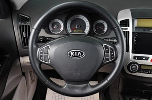 Хетчбэк Kia Ceed 2007 года, 799000 рублей, Тюмень