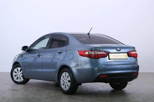 Седан Kia Rio 2014 года, 1319000 рублей, Омск