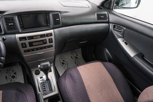 Седан Toyota Corolla 2006 года, 739000 рублей, Красноярск