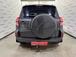 Внедорожник Toyota RAV4 2011 года, 1395000 рублей, Красноярск