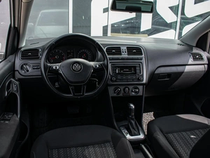 Седан Volkswagen Polo 2019 года, 1515000 рублей, Краснодар
