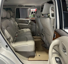 Внедорожник Infiniti QX80 2014 года, 2957000 рублей, Красноярск