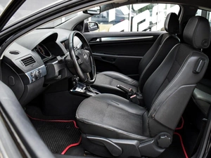 Хетчбэк Opel Astra 2007 года, 650000 рублей, Краснодар