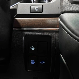 Внедорожник Toyota Land Cruiser 2018 года, 6900000 рублей, Красноярск