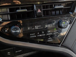 Седан Toyota Camry 2018 года, 3270000 рублей, Краснодар