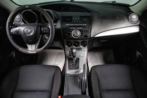 Седан Mazda 3 2011 года, 899000 рублей, Сургут