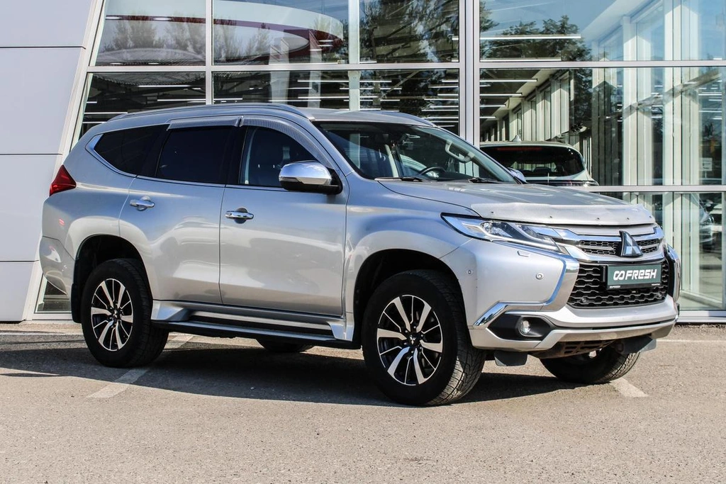 Внедорожник Mitsubishi Pajero Sport 2017 года, 3180000 рублей, Ярославль