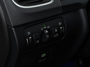 Седан Volvo S60 2012 года, 997077 рублей, Москва