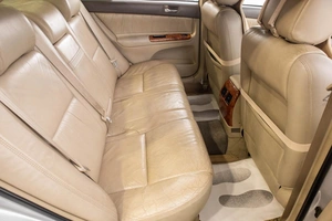 Седан Toyota Camry 2004 года, 839000 рублей, Барнаул