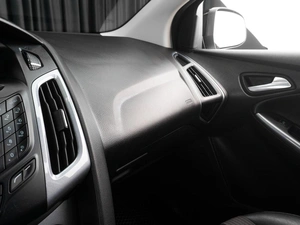 Хетчбэк Ford Focus 2012 года, 919000 рублей, Тюмень