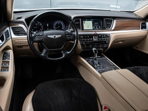 Седан Hyundai Genesis 2016 года, 1870000 рублей, Краснодар