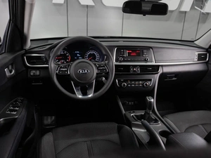Седан Kia Optima 2019 года, 1770000 рублей, Тюмень