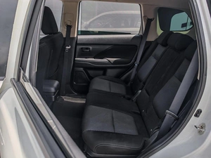 Внедорожник Mitsubishi Outlander 2015 года, 1600000 рублей, Краснодар