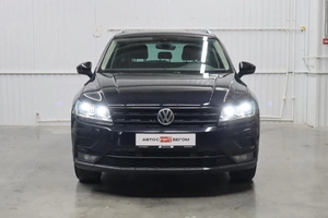 Внедорожник Volkswagen Tiguan 2019 года, 2250000 рублей, Брянск
