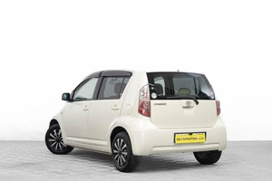 Хетчбэк Toyota Passo 2010 года, 509000 рублей, Барнаул