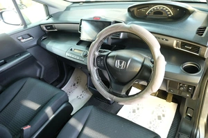Минивэн Honda Freed 2011 года, 1249000 рублей, Омск