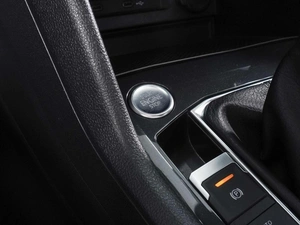 Внедорожник Volkswagen Tiguan 2021 года, 4250000 рублей, Ростов-на-Дону