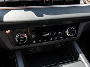 Внедорожник Mitsubishi Outlander 2024 года, 5200000 рублей, Краснодар