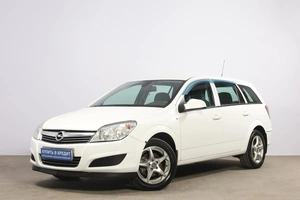 Универсал Opel Astra 2013 года, 889000 рублей, Новосибирск