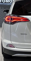 Внедорожник Toyota RAV4 2018 года, 2657000 рублей, Красноярск