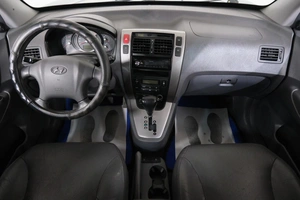Внедорожник Hyundai Tucson 2005 года, 849000 рублей, Омск