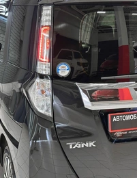 Хетчбэк Toyota Tank 2018 года, 967000 рублей, Красноярск