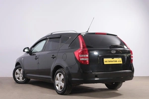 Хетчбэк Kia Ceed 2009 года, 869000 рублей, Новосибирск