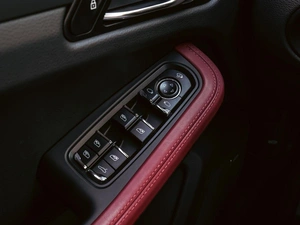 Внедорожник Porsche Macan 2023 года, 8490000 рублей, Краснодар