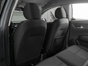 Седан Kia Rio 2019 года, 1399000 рублей, Тюмень