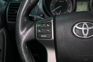 Внедорожник Toyota Land Cruiser Prado 2011 года, 2399000 рублей, Петрозаводск