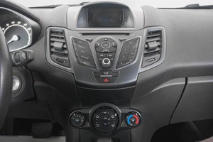 Хетчбэк Ford Fiesta 2016 года, 669000 рублей, Кемерово